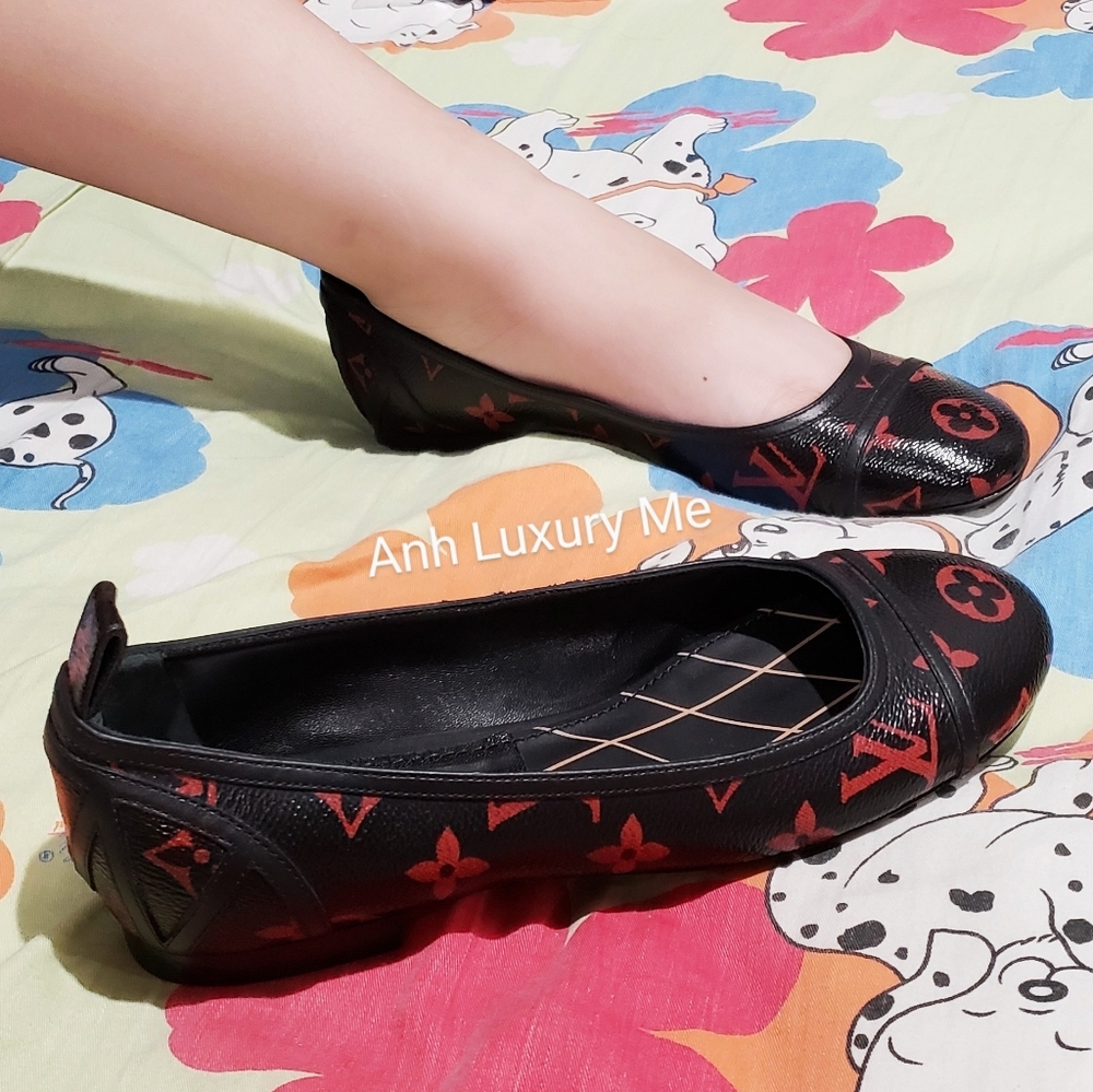 Louis Vuitton BLACK RED MONOGRAM REVIVAL BALLERINA